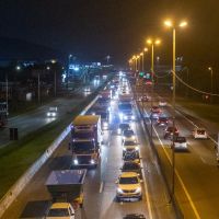 Hora do rush gera filas quilométricas na BR 101