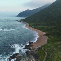 Bandeira Azul poderá certificar quatro praias de Penha na temporada 2025/2026