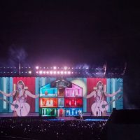 Empresa é condenada a pagar R$ 5 mil à família que teve passagens canceladas pra Rock in Rio e show de Taylor Swift