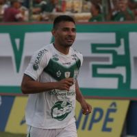 Marcílio contrata dois atacantes para o mata-mata da Série D