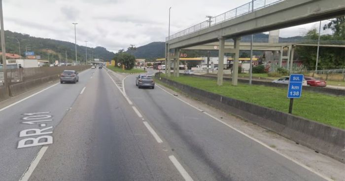 Legenda: Vítima fatal era passageira do carro (Foto: Google Fotos)