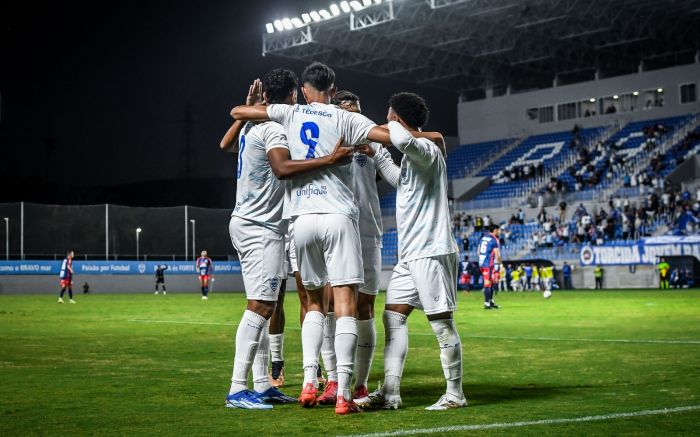 Barra precisa vencer para ficar na primeira posição da chave (Foto: Tiago Winter)