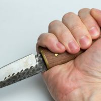 Homem é esfaqueado durante briga em bar de Piçarras
