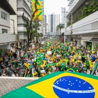 Manifestações contra Lula e STF marcam o domingo; veja imagens