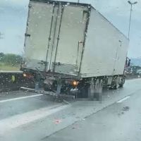Motociclista atropelado por caminhão estava de férias do trabalho