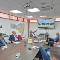 Governo de SC e Amfri discutem parceria para a construção do túnel entre Itajaí e Navegantes