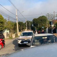 Professor e pais fazem cerco e capturam ladrão que rendeu aluna da rede municipal