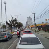 Centro amanhece com fluxo intenso nesta segunda-feira