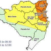 Defesa Civil avisa sobre alerta laranja para chuva intensa em Itajaí e região