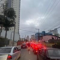 Caos continua no trânsito da região