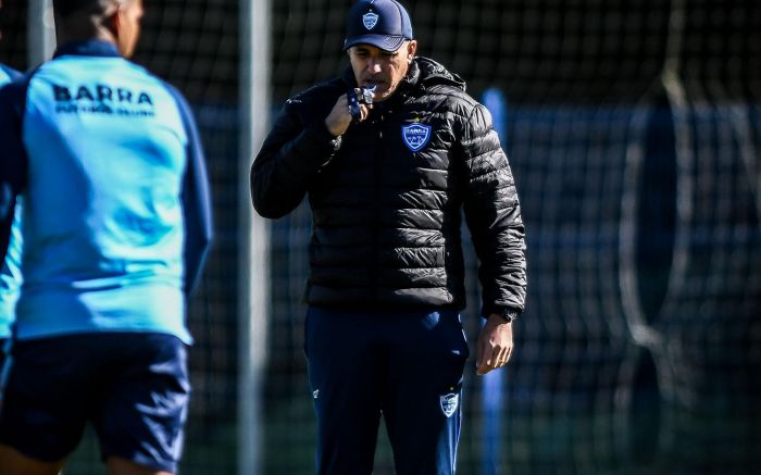 Barra tem a vantagem por ter vencido o jogo de ida por 1 a 0 (Foto: Tiago Winter)