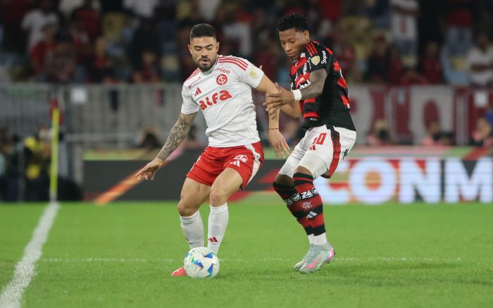 Pelas oitavas da Libertadores, Fla venceu o Inter no Maracanã (Foto: Ricardo Duarte/Internacional)