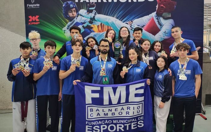 Equipe de BC levou 18 ouros, sete pratas e três bronzes (Foto: Divulgação)