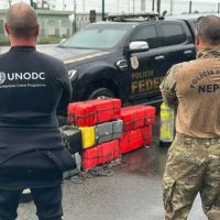 PF encontra 270 kg de cocaína em casco de navio em SC