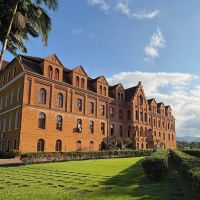 Seminário de padres que é cartão-postal vira pousada em Corupá