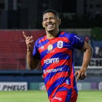 Atacante Zé Eduardo está de volta ao Marcílio Dias