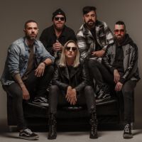 Luciana Arouca, Banda Billbird e Família Caetano fazem shows gratuitos na orla de BC