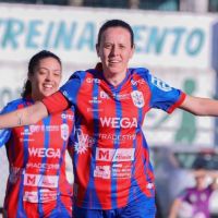 Marcílio Divas goleia por 6 a 0 e se classifica pra semifinal do Catarinense feminino