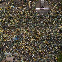 Verde-amarelo em disputa e pautas "invertidas" marcam 7/9 antes de julgamento de Bolsonaro