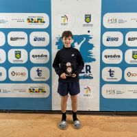 Itajaiense de 11 anos é campeão de torneio nacional de tênis