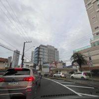 Rodovias e ruas de Itajaí e Balneário Camboriú têm congestionamentos e bloqueios