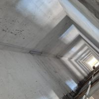 Trabalhador morre ao cair em fosso de elevador