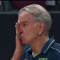 Brasil é eliminado no Mundial em dia que Bernardinho chora pela morte da mãe