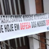 Trabalhadores de Itajaí aderem à greve estadual dos eletricitários da Celesc