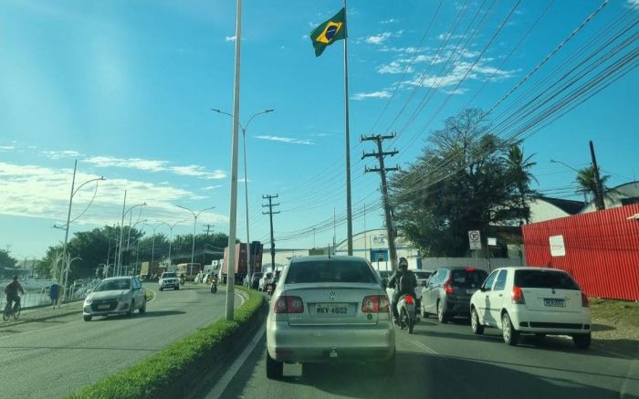 Veja as ruas com trânsito pesado na região