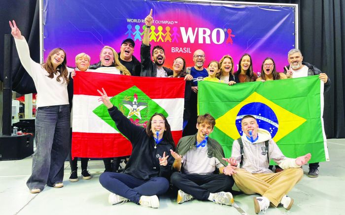 Equipe Olympus, classificada para a etapa panamericana da World Robot Olympiad (WRO) (Divulgação)