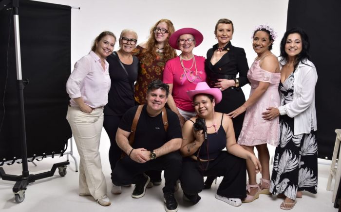 Fotos e relatos são de 14 mulheres em tratamento contra o câncer de mama (Foto: Divulgação)