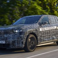 BMW X5 estreia como primeiro modelo com cinco tecnologias de motorização