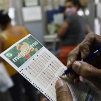 Sete apostas de Itajaí faturam prêmio na Mega Sena