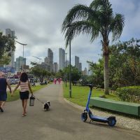 Semana começa com sol e calor