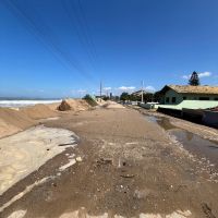 Barra Velha decreta emergência por estragos das ressacas