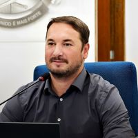 Vereadores terão vale-refeição três vezes maior que servidores públicos