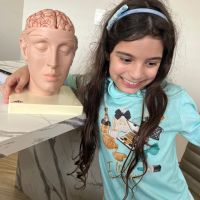 Família de Itajaí precisa juntar R$ 125 mil para cirurgia da filha