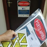 Exposição Porto Afora leva poesia para as ruas de Itajaí