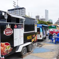 Donos de food-trucks se reúnem com vice-presidente da câmara