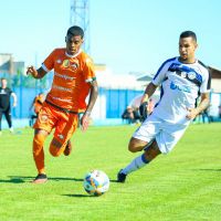 Camboriú perde para o Tubarão e está eliminado da Copa SC