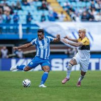 Criciúma empata com o Avaí com pênalti no último minuto