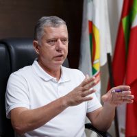Vice-prefeito de Itajaí participa ao vivo do “Diz aí!”