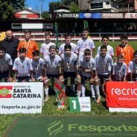 Colégio Recriarte, de Camboriú, é campeão catarinense escolar