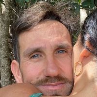 Morre Moacir Kienast, o surfista Moa