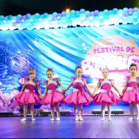 120 minibailarinos participam de festival em Itajaí