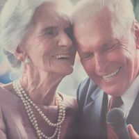 Livro conta a história do casal Zepe e Miranda Sandri