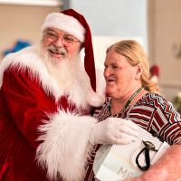 Campanha do Itajaí Shopping atende desejos de idosos do Asilo Dom Bosco