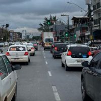 Dia das Bruxas assombra motoristas com filas quilométricas na região