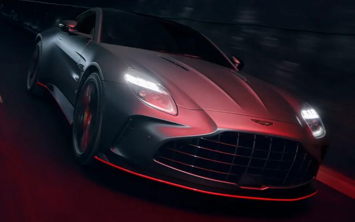 Vantage Coupé S vai de 0 a 100 km/h em 3,5s e máxima de 325 km/h (Foto: Divulgação)