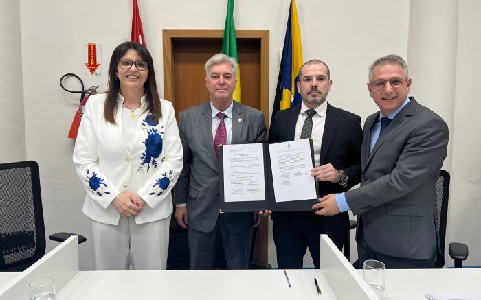 Novas salas foram inauguradas com visita de autoridades (Foto: Divulgação/MPSC)